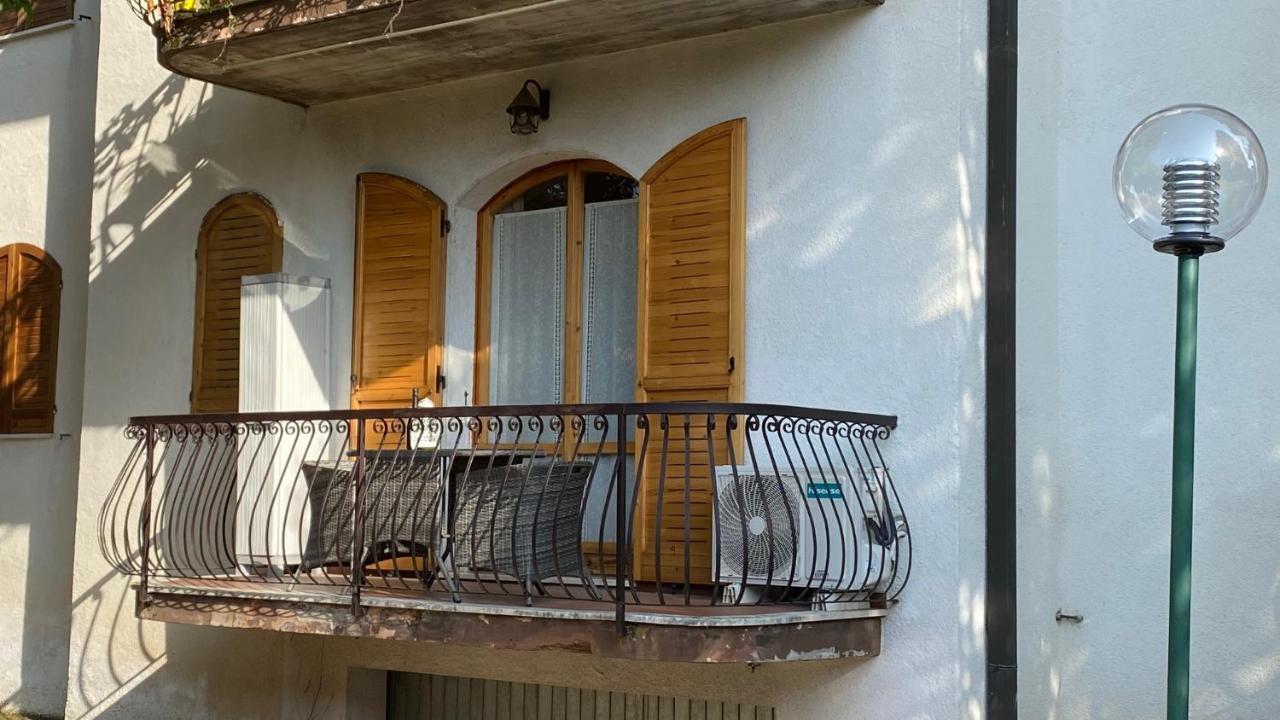 הוילה פסקיארה דל גארדה House Dogana מראה חיצוני תמונה